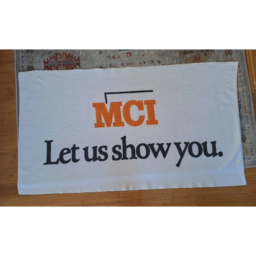 1980s Vintage Beach Towel MCI Telecommunications EUC Terrycloth 33 X 58